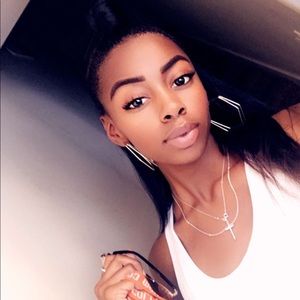 Meet your Posher, Lani